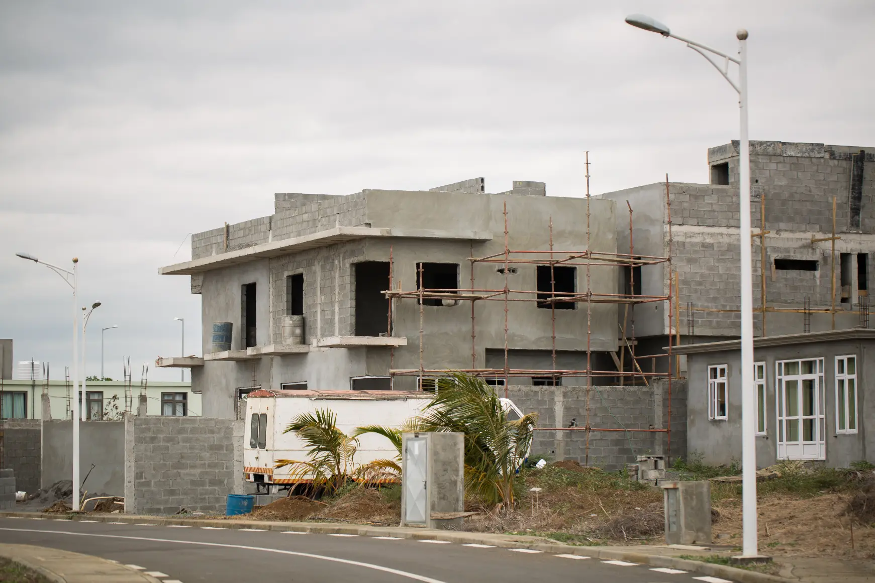 Building Construction - Line And Build